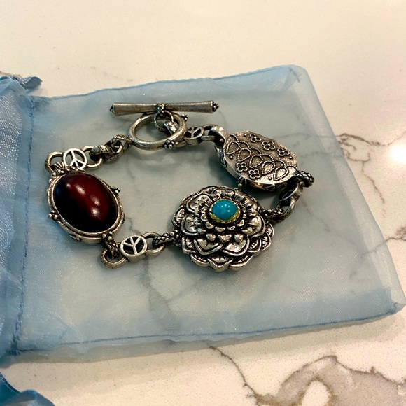 Lucky Brand Jewelry - LUCKY  BRACELET